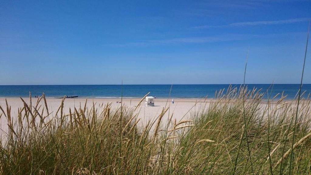 Gemuetliches 2-Zimmer-Appartement Mit Balkon Richtung Sueden. Westerland Kültér fotó